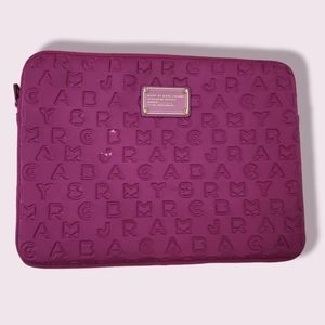 Marc Jacobs Logo Majenta Neoprene Laptop Case Cover